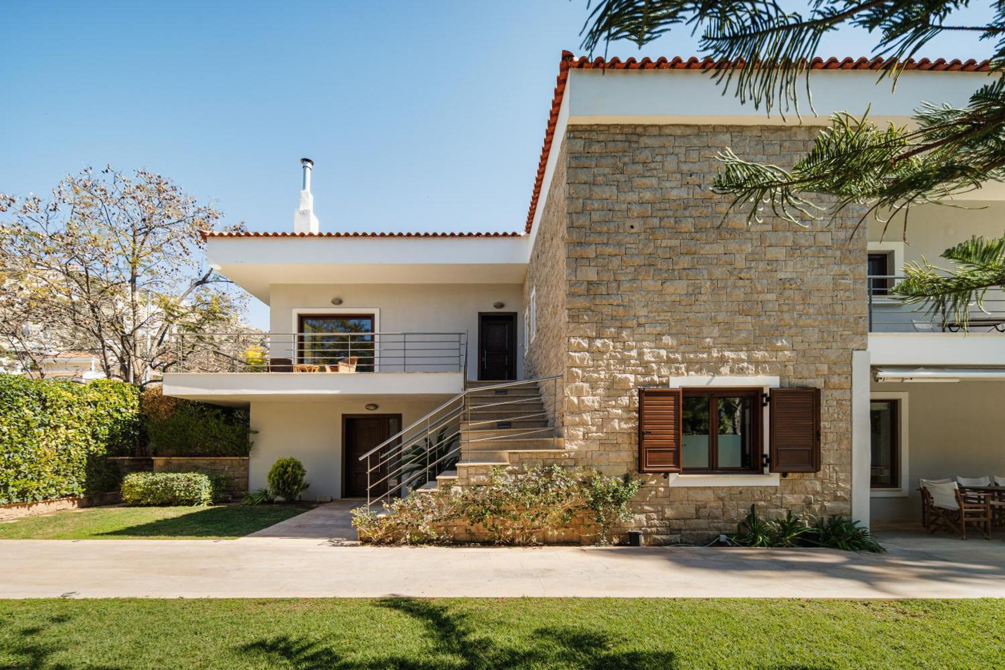 Villa Saronida Exterior photo